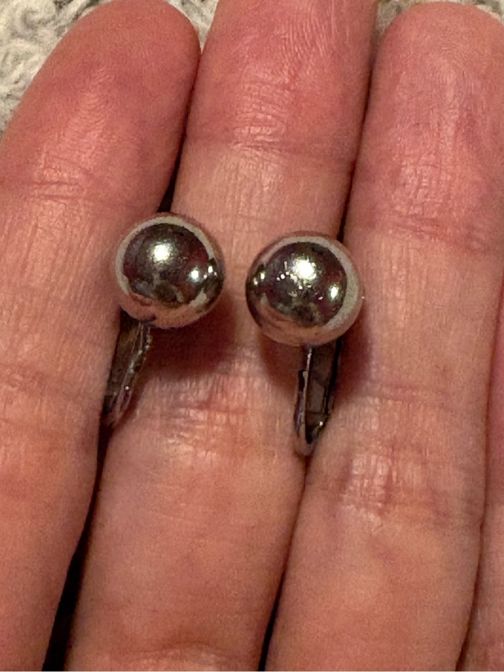 Vintage Classic Smooth Silver Ball Button Non Pierced Clip On Earrings